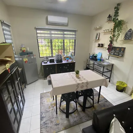 Tanjung Hijau Homestay - Bukit Beruntung - 2Ndfloor Bungalow - 4 Bedrooms Rawang Bagian luar foto