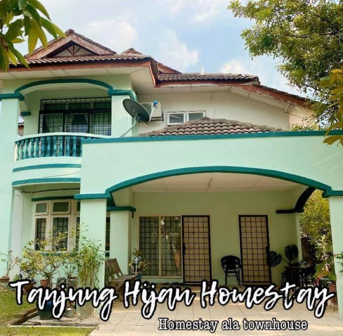 Tanjung Hijau - Bukit Beruntung - 2ndfloor - 4 Bedrooms Rawang