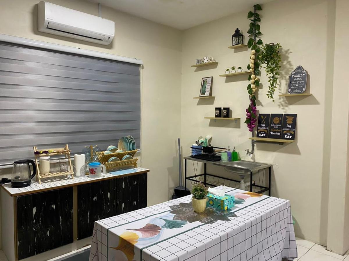 Holiday home Tanjung Hijau - Bukit Beruntung - 2ndfloor - 4 Bedrooms Rawang